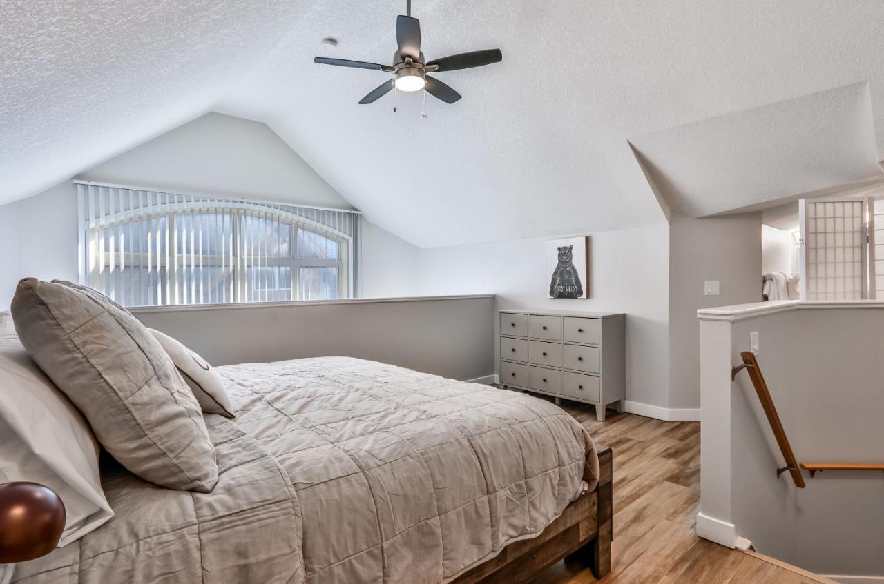 Charming 1 Bdrm Plus Loft With Views Managed By Little Sister Getaways Кенмор Екстер'єр фото