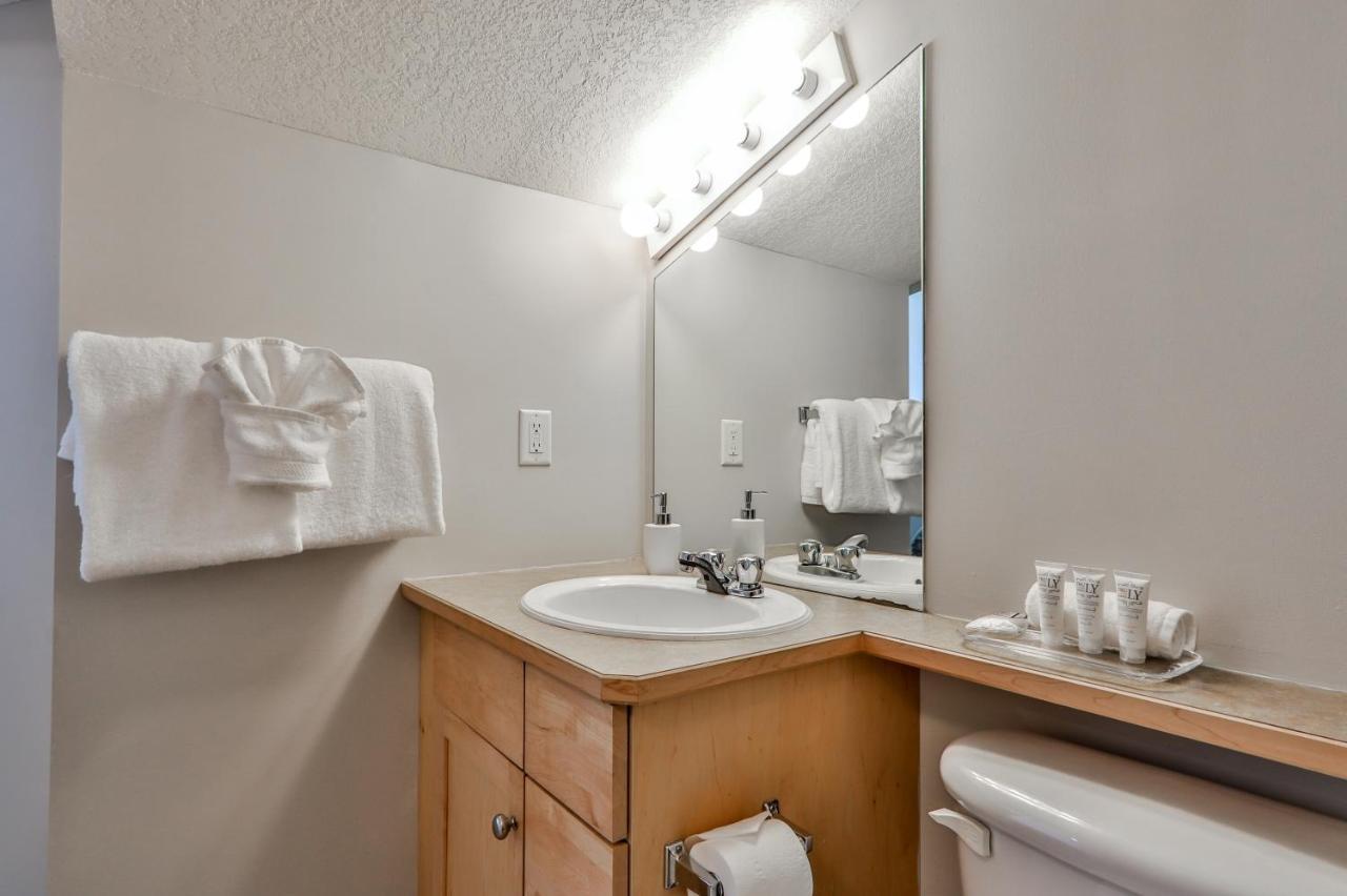 Charming 1 Bdrm Plus Loft With Views Managed By Little Sister Getaways Кенмор Екстер'єр фото